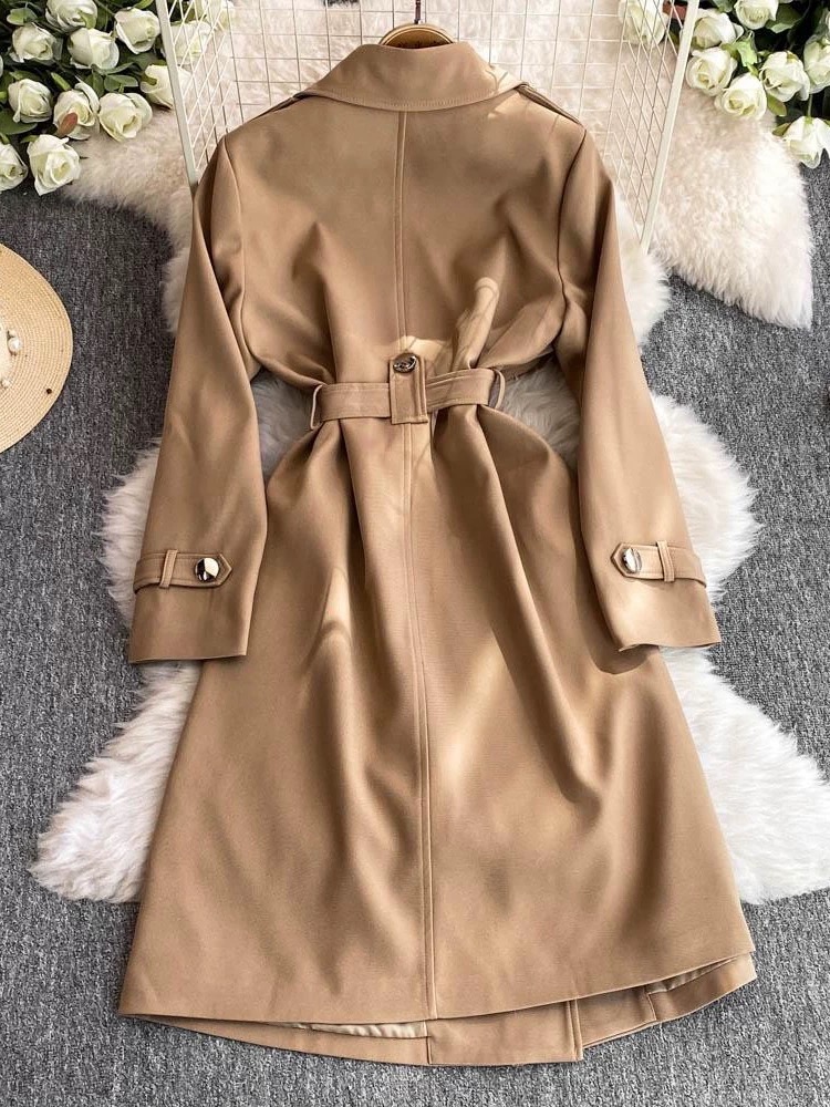 Cue the paparazzi trench coat COA112 images